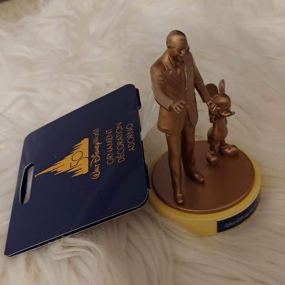 💝FIRM! DISNEY WDW 50TH ANNIVERSARY WALT & MICKEY PARTNERS STATUE FIGURAL ORNAME - Picture 3 of 8